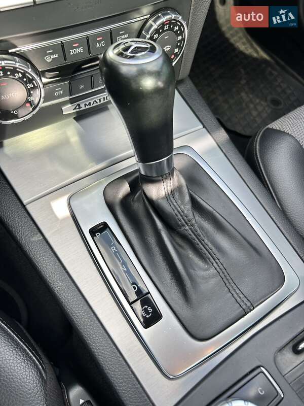 Универсал Mercedes-Benz C-Class 2012 в Сумах