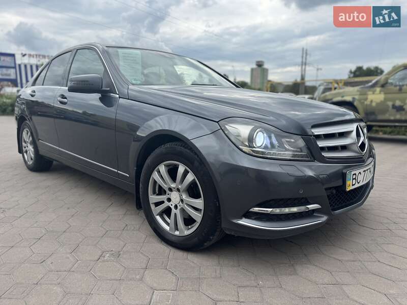 Mercedes-Benz C-Class 2012