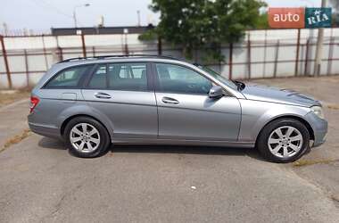 Универсал Mercedes-Benz C-Class 2008 в 