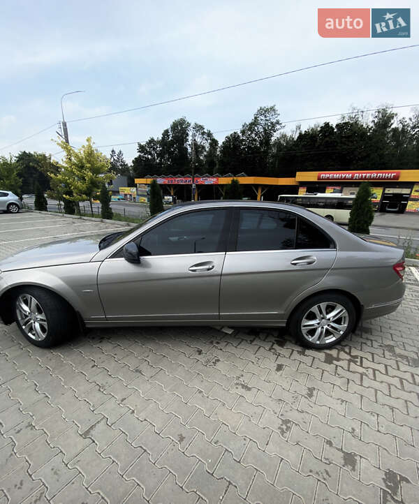 Седан Mercedes-Benz C-Class 2007 в Тернополе