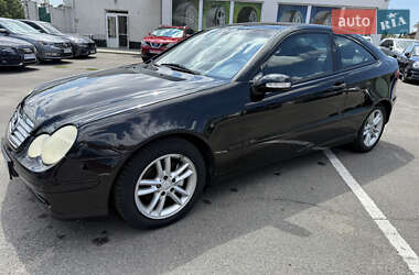 Купе Mercedes-Benz C-Class 2002 в Ізмаїлі