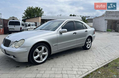 Седан Mercedes-Benz C-Class 2000 в 