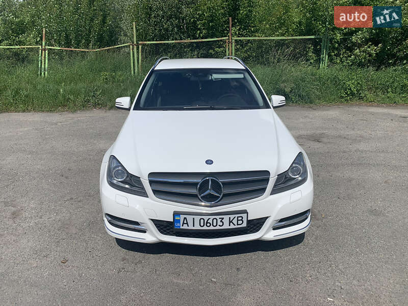 Mercedes-Benz C-Class 2012