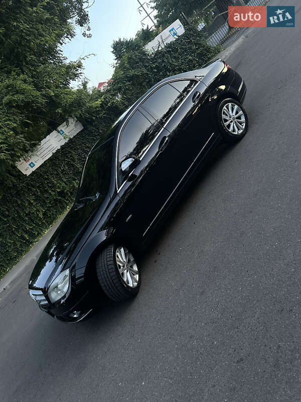 Седан Mercedes-Benz C-Class 2008 в Одессе