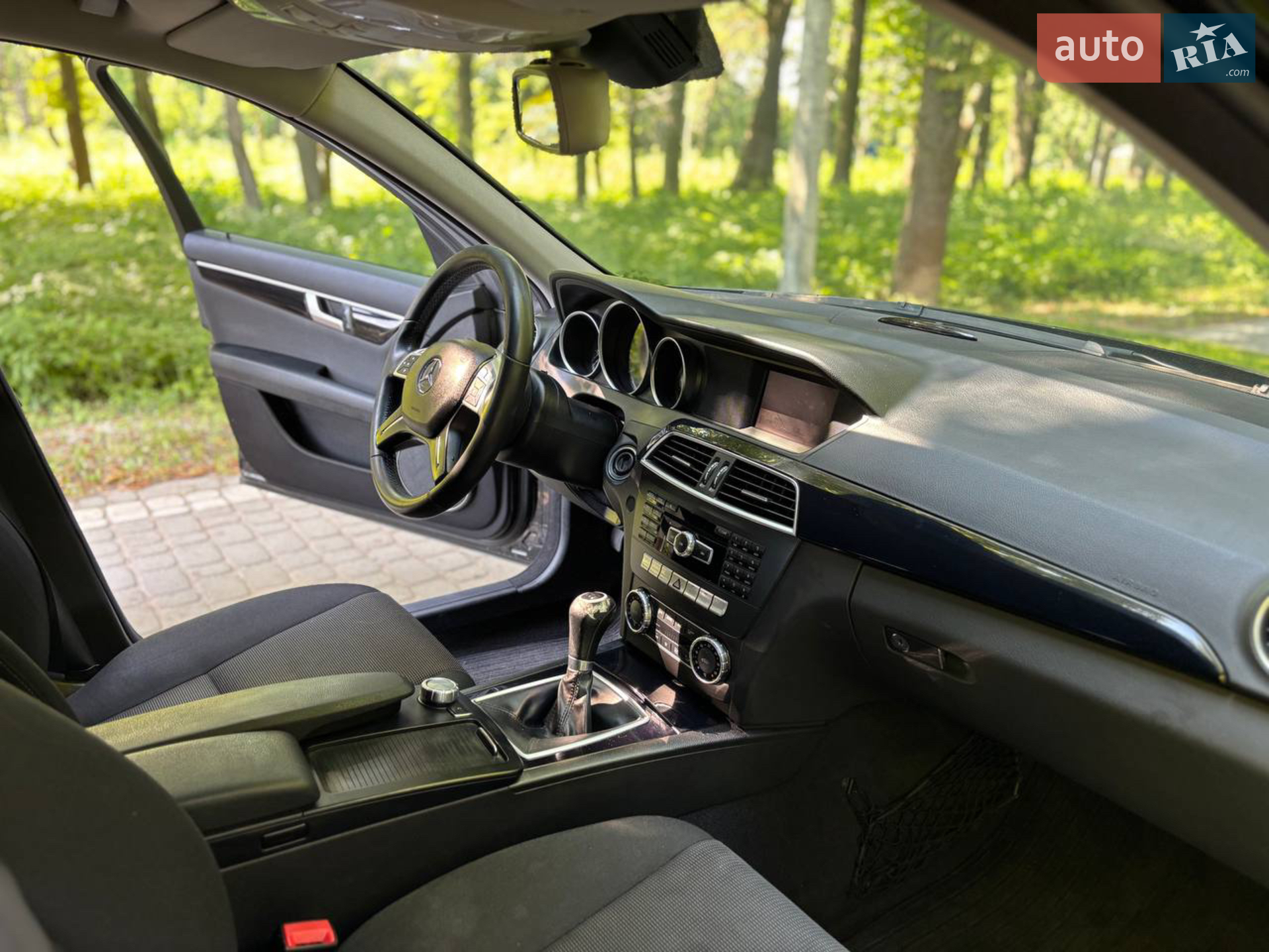 2013 Mercedes-Benz C-klasse - мініатюра 21