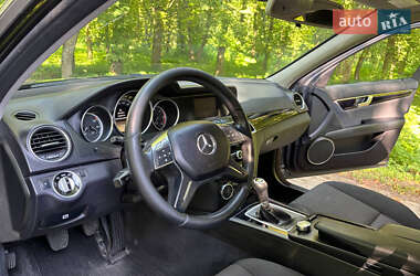 Универсал Mercedes-Benz C-Class 2013 в 