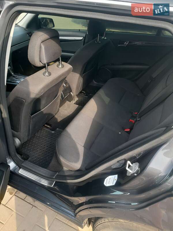 Универсал Mercedes-Benz C-Class 2008 в Кривом Роге