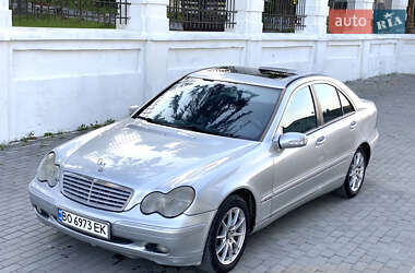 Седан Mercedes-Benz C-Class 2002 в Тернополі