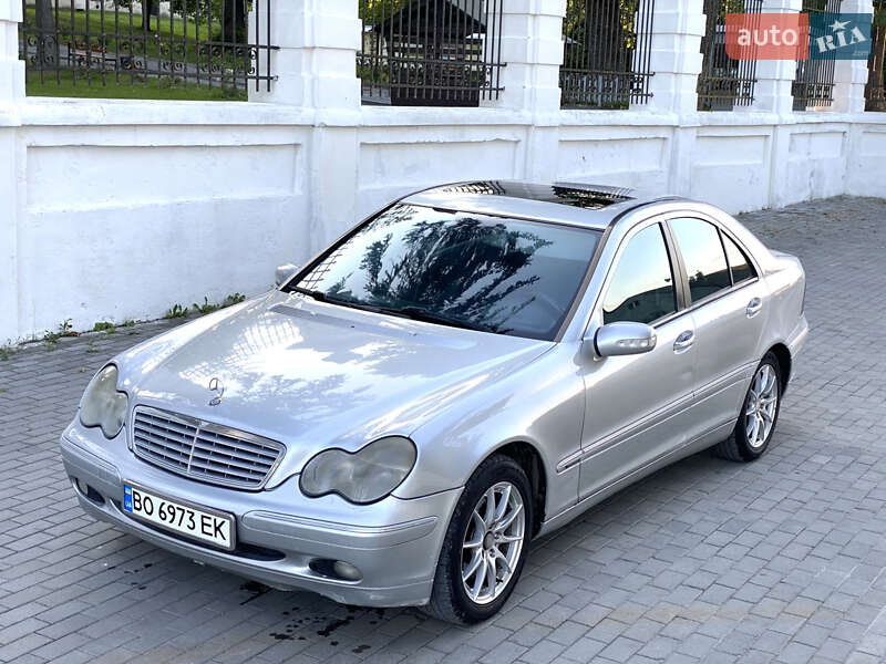 Mercedes-Benz C-Class 2002