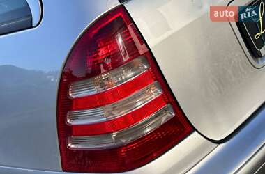 Универсал Mercedes-Benz C-Class 2004 в 
