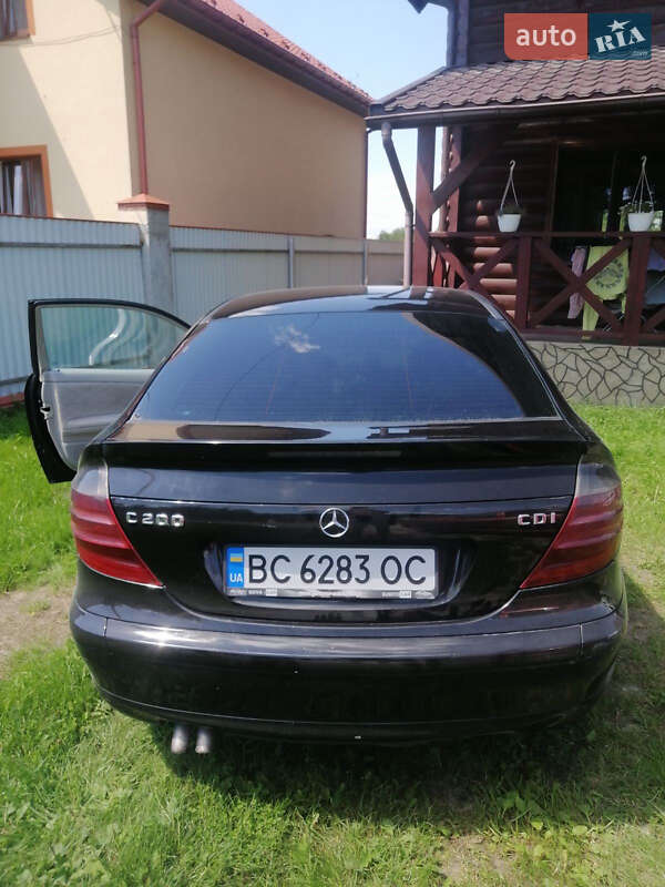 Mercedes-Benz C-Class 2003