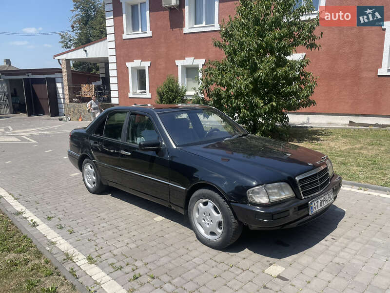 Mercedes-Benz C-Class 1994