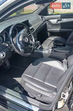 Седан Mercedes-Benz C-Class 2013 в 