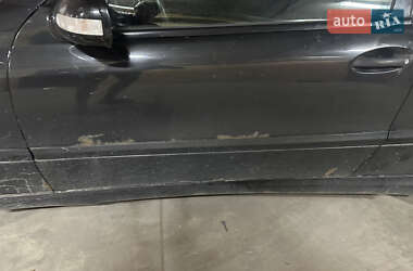 Купе Mercedes-Benz C-Class 2001 в 