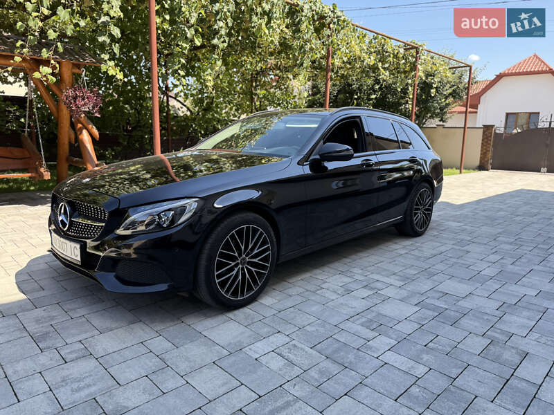 Универсал Mercedes-Benz C-Class 2015 в Иршаве