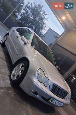 Седан Mercedes-Benz C-Class 2000 в 