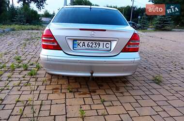 Седан Mercedes-Benz C-Class 2000 в 