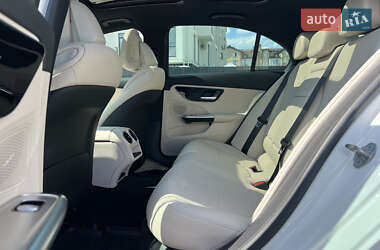Седан Mercedes-Benz C-Class 2023 в 