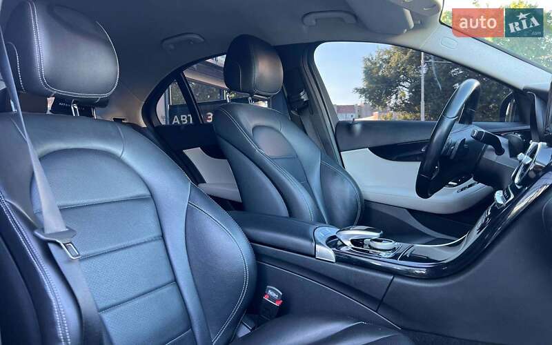 Седан Mercedes-Benz C-Class 2015 в Ивано-Франковске фото 23 Седан Mercedes-Benz C-Class 2015 в Ивано-Франковске