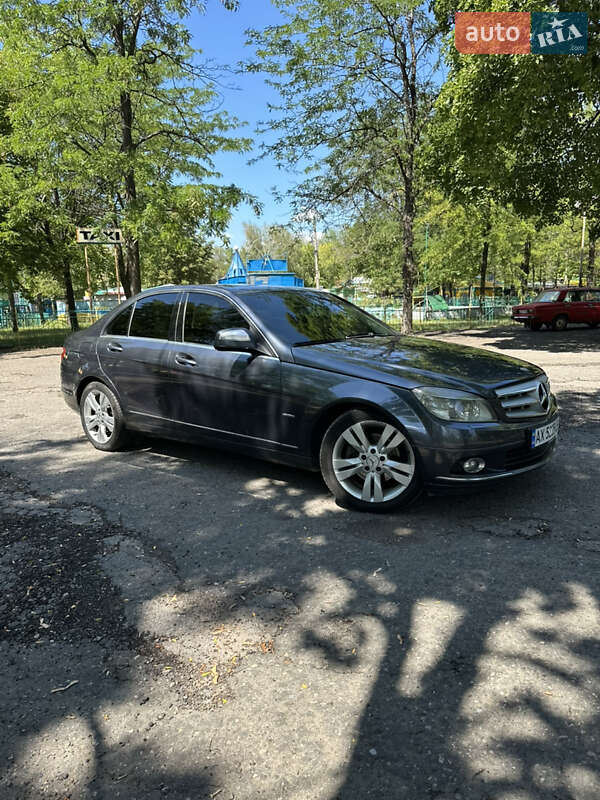 Седан Mercedes-Benz C-Class 2007 в Краматорске