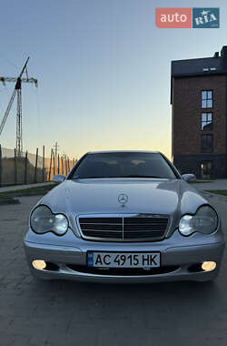 Седан Mercedes-Benz C-Class 2003 в Луцке