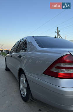 Седан Mercedes-Benz C-Class 2003 в 