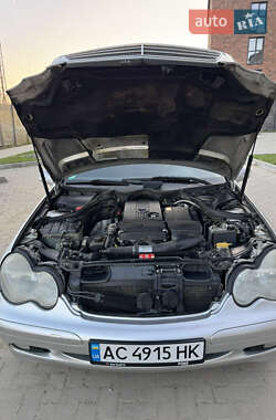 Седан Mercedes-Benz C-Class 2003 в 