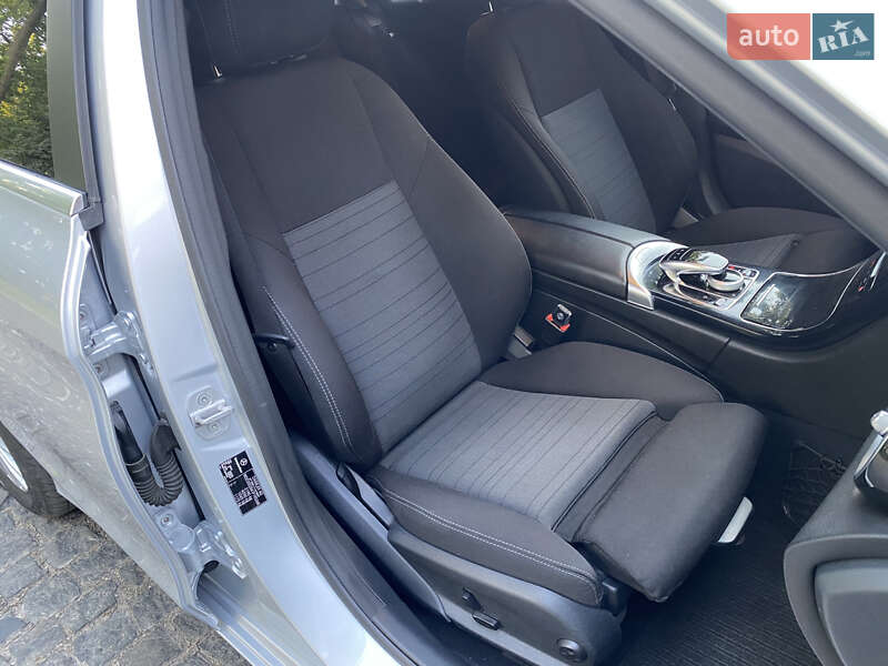 Универсал Mercedes-Benz C-Class 2015 в Киеве