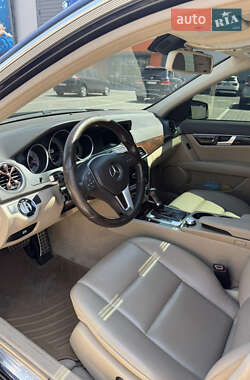 Седан Mercedes-Benz C-Class 2014 в 
