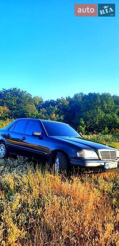 Mercedes-Benz C-Class 1994
