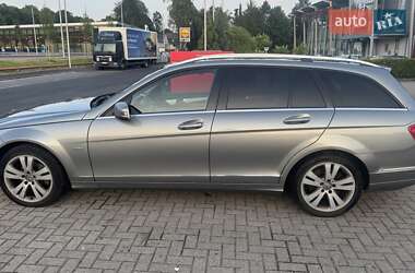 Универсал Mercedes-Benz C-Class 2010 в 