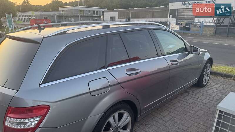 Универсал Mercedes-Benz C-Class 2010 в Надворной