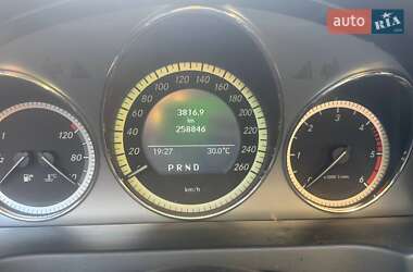 Универсал Mercedes-Benz C-Class 2010 в 