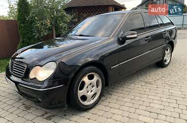Универсал Mercedes-Benz C-Class 2002 в Ивано-Франковске