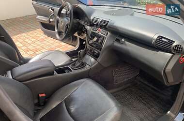 Универсал Mercedes-Benz C-Class 2002 в 