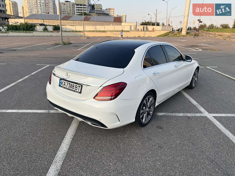Седан Mercedes-Benz C-Class 2016 в Киеве фото 8 Седан Mercedes-Benz C-Class 2016 в Киеве