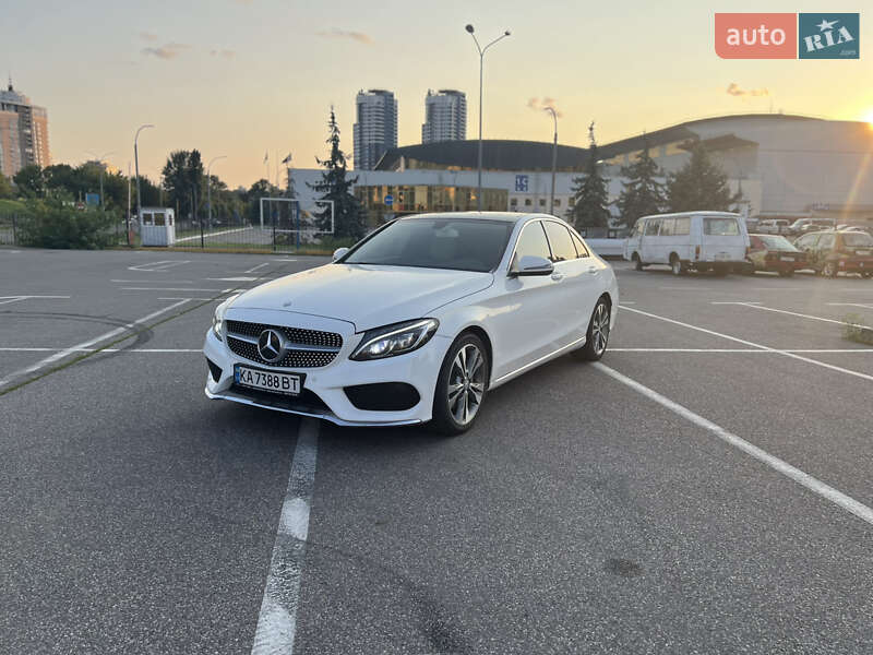 Седан Mercedes-Benz C-Class 2016 в Киеве фото 14 Седан Mercedes-Benz C-Class 2016 в Киеве