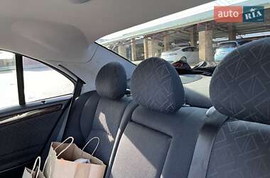 Седан Mercedes-Benz C-Class 2001 в 