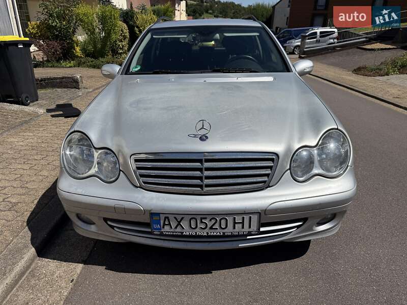 Mercedes-Benz C-Class 2006