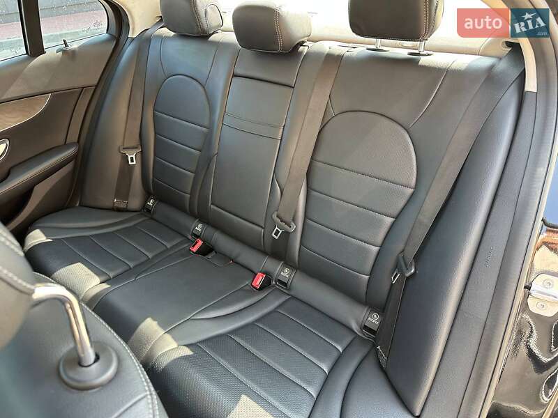 Седан Mercedes-Benz C-Class 2016 в Одессе