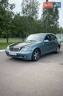 Седан Mercedes-Benz C-Class 2002 в Києві