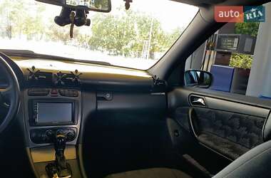 Седан Mercedes-Benz C-Class 2003 в 