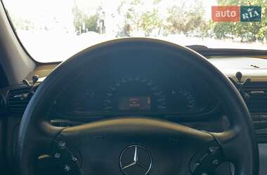 Седан Mercedes-Benz C-Class 2003 в 