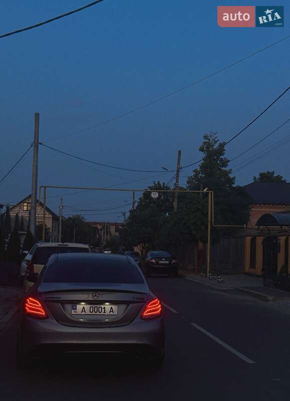 Седан Mercedes-Benz C-Class 2015 в Измаиле