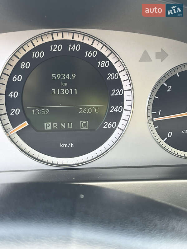 Универсал Mercedes-Benz C-Class 2008 в Ивано-Франковске