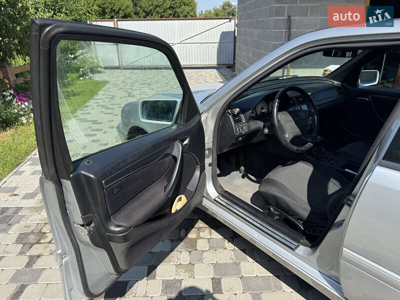 Седан Mercedes-Benz C-Class 1999 в Переяславе фото 11 Седан Mercedes-Benz C-Class 1999 в Переяславе