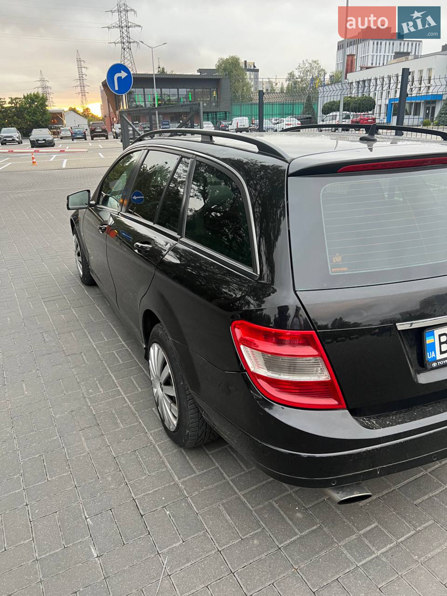 2010 Mercedes-Benz C-klasse - мініатюра 11