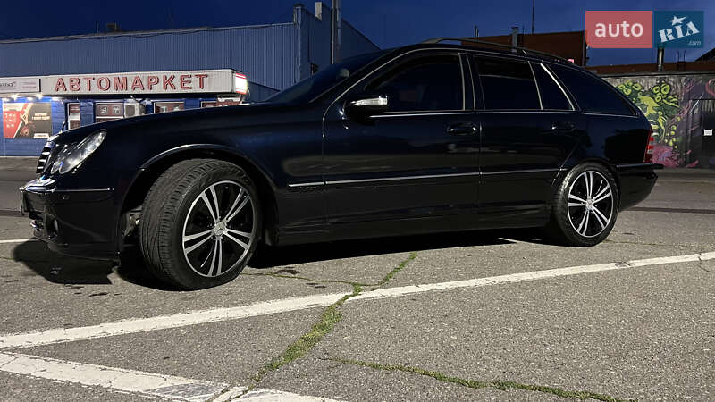 Универсал Mercedes-Benz C-Class 2007 в Киеве