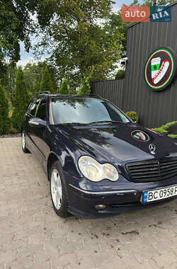 Универсал Mercedes-Benz C-Class 2002 в Яворове