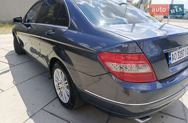 Седан Mercedes-Benz C-Class 2009 в 